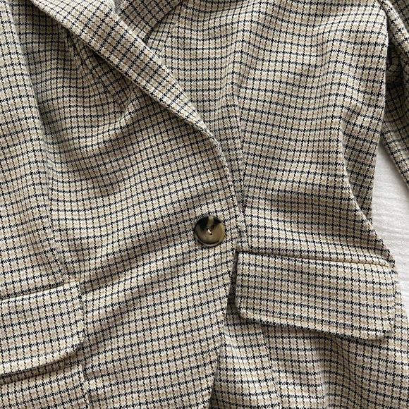 Anthropologie plaid blazer - Picture 3 of 6
